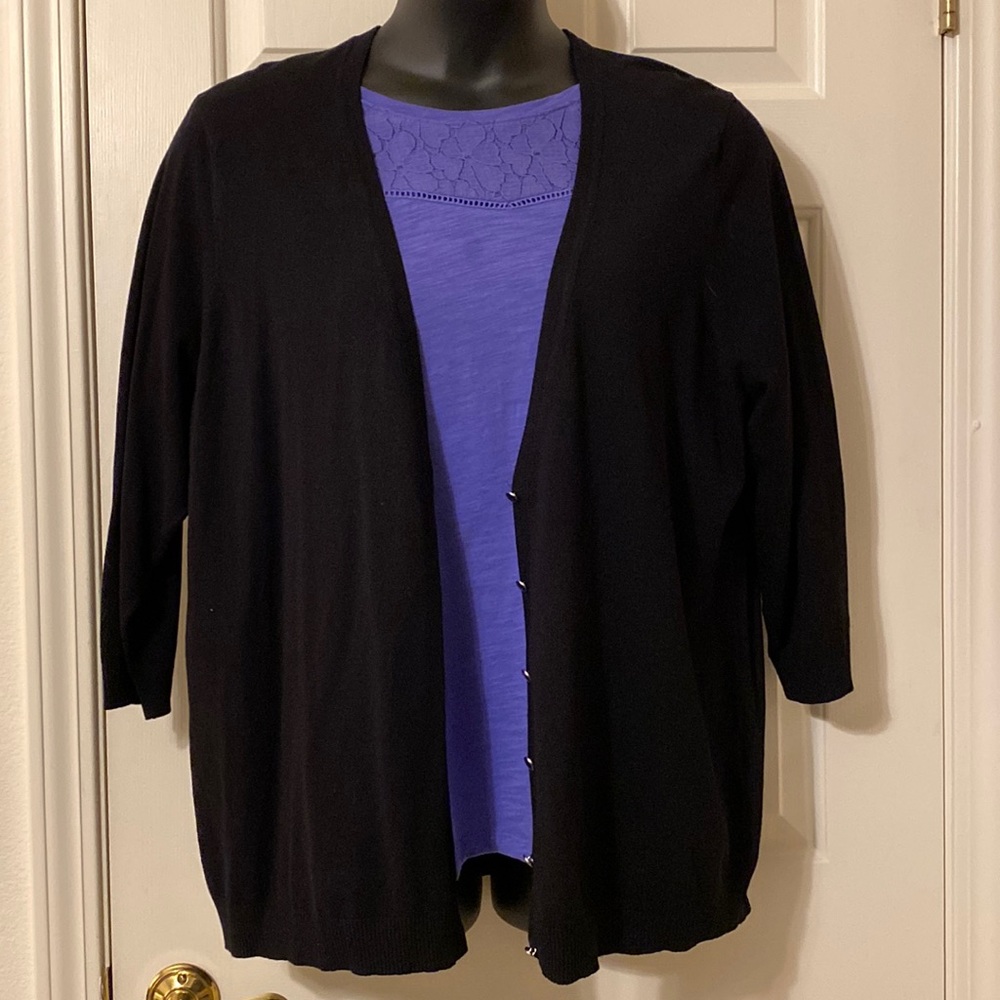 NWOT - Avenue black womens cardigan